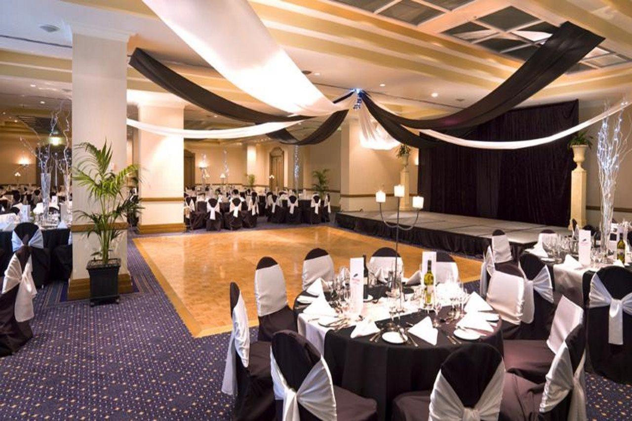 Bayview Eden Melbourne Hotel Bagian luar foto